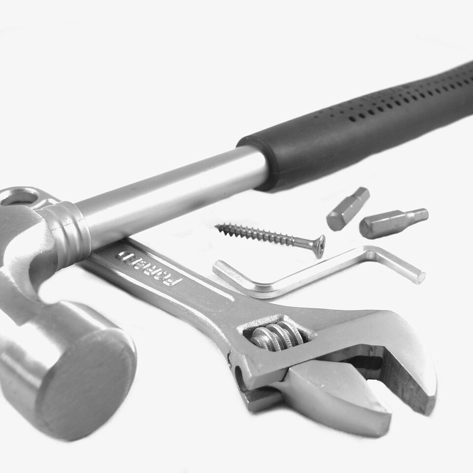 tools, hammer, wrench-15539.jpg